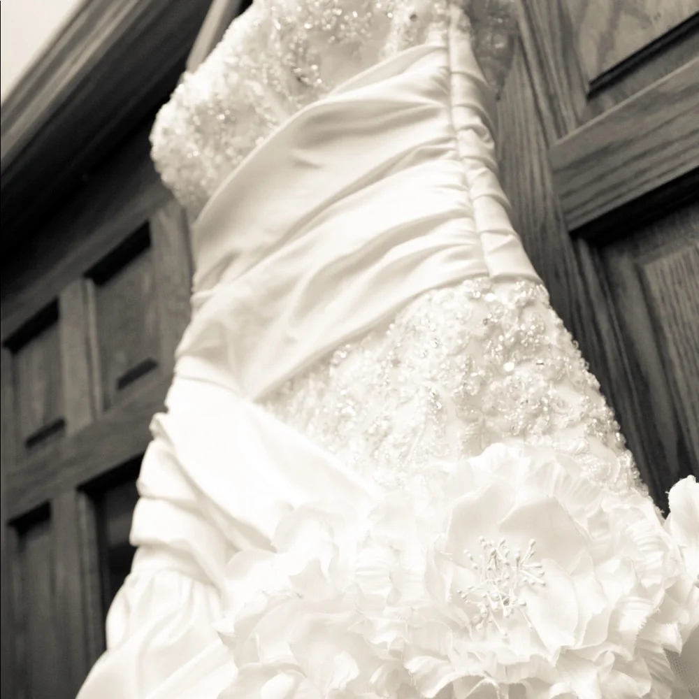 Maggie Sottero Dresses | Maggie Sottero Edwina Marie | Color: White | Size: 8 | Andys_Wifey's Closet